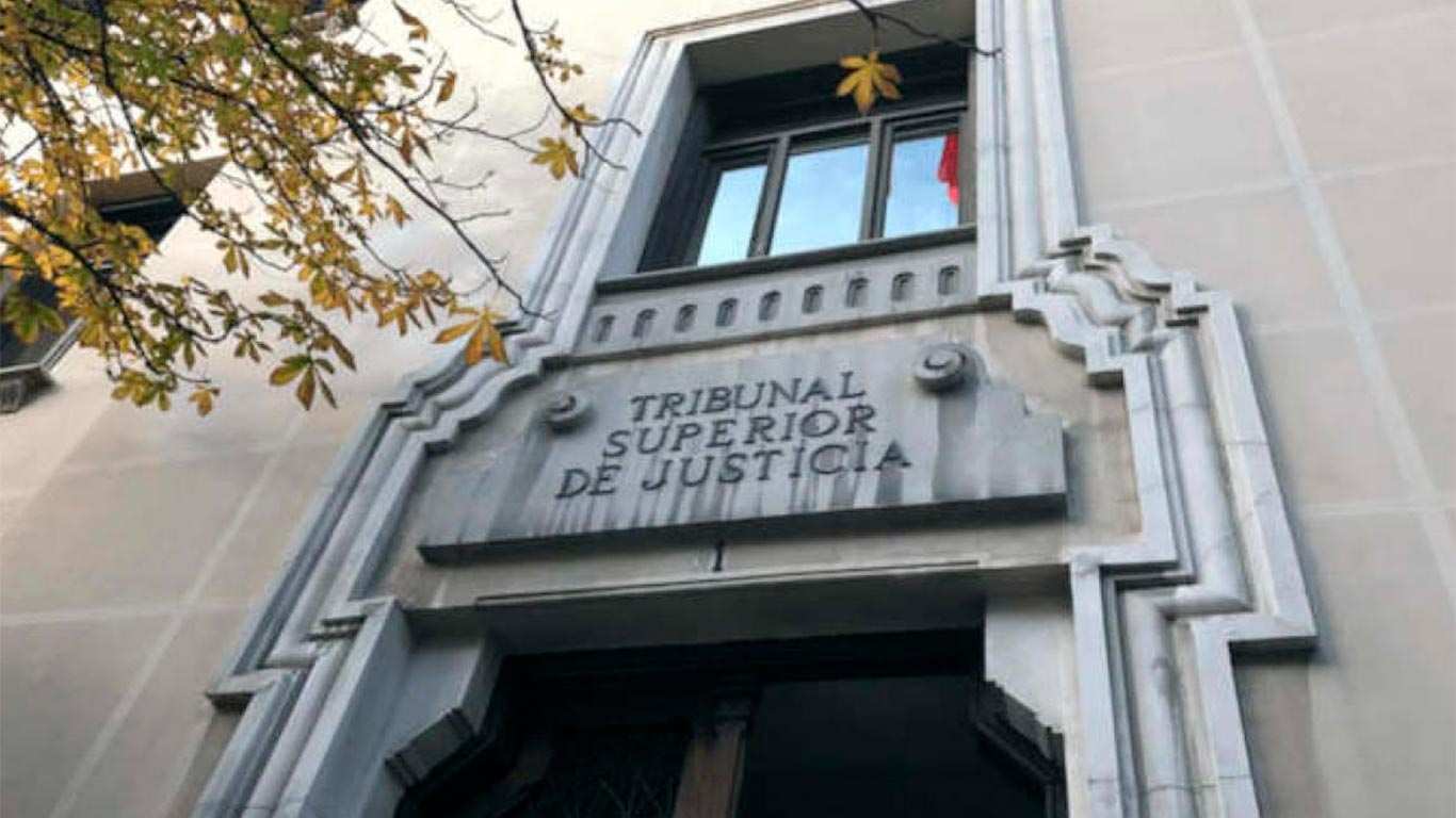 El Tsjm Rechaza La Querella De S Nchez Contra Peinado