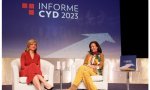 Pilar Alegría, junto a Ana Botín, durante el acto de presentación del Informe CYD 2023, referencia de la universidad en España