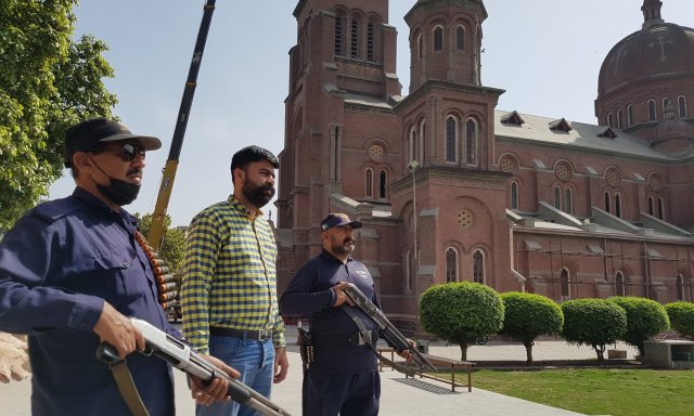 Cristianos perseguidos en Pakistan (Foto ACN)