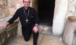 El Obispo de Orihuela-Alicante, Jose Ignacio Munilla, primero ha analizado la imagen y ha sacado varias conclusiones, a cada cual más acertada