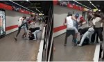 Paliza a un joven en el metro de Barcelona / Twitter @danielsirera