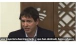 David Sánchez -de apellido artístico Azagra-, preguntado sobre su imputación por "el trasvase de dinero y el aumento patrimonial que ha tenido el querellado (David Azagra) en los últimos años", ha respondido con un:  "El foco tiene que estar en la ópera"