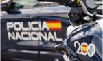 Agentes de la Policía Nacional en Murcia han detenido a dos inmigrantes ilegales, de 31 y 36 años, de nacionalidad marroquí, acusados de perpetrar un robo en la cafetería del Hospital Maternal de La Arrixaca, en Murcia