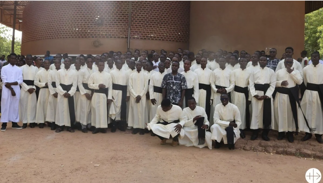 Seminaristas de Burkina Faso / Foto: ACN