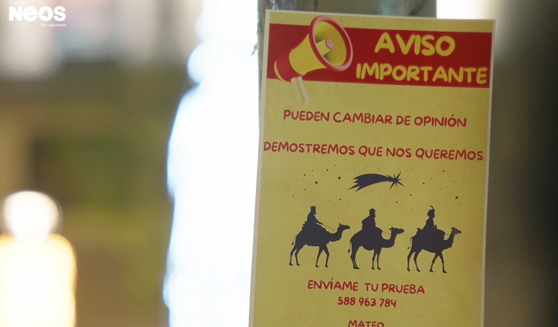 Ante la noticia histórica de que los Reyes Magos dimiten, Mateo decide actuar: una campaña de Neos para recuperar el verdadero sentido de la Navidad