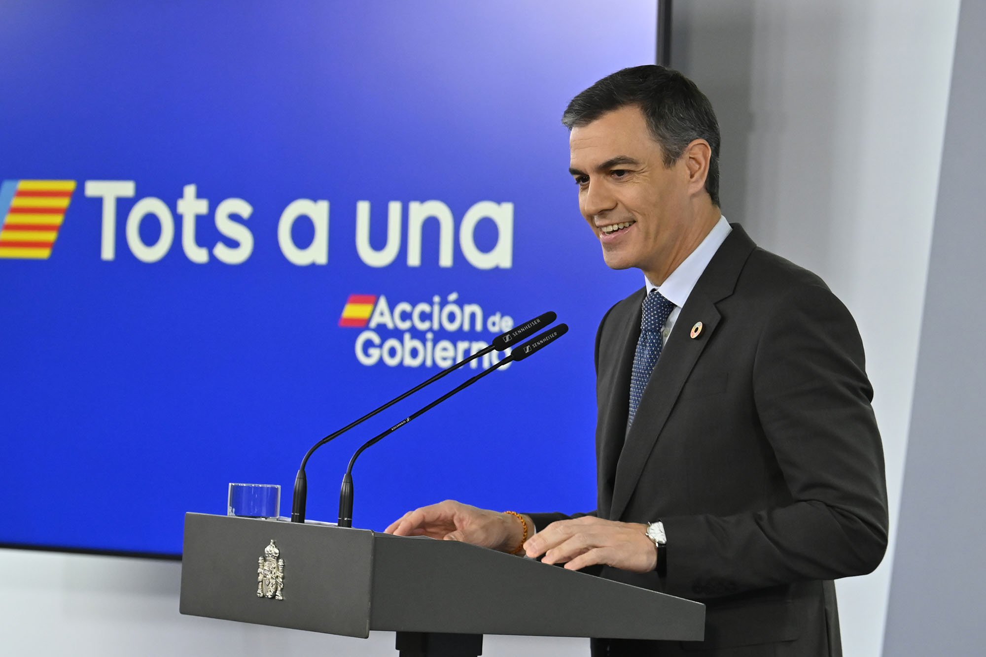 Pedro Sánchez volvió a mentirnos y a bajarse los pantalones ante Puchi