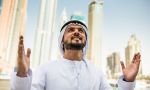 Paradojas. Emiratos Árabes Unidos quiere convertirse en la dictadura más feliz del mundo