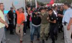 Turquía. La tensión social estalla en una batalla campal en el Parlamento