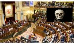 Las cifras de la vergüenza: El Parlamento español aprueba la eutanasia, por 198 votos a favor y 138 en contra