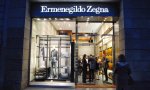 El grupo italiano Ermenegildo Zegna nació en 1910, cuenta con 473 tiendas en 80 países y está dirigido por la tercera generación familiar