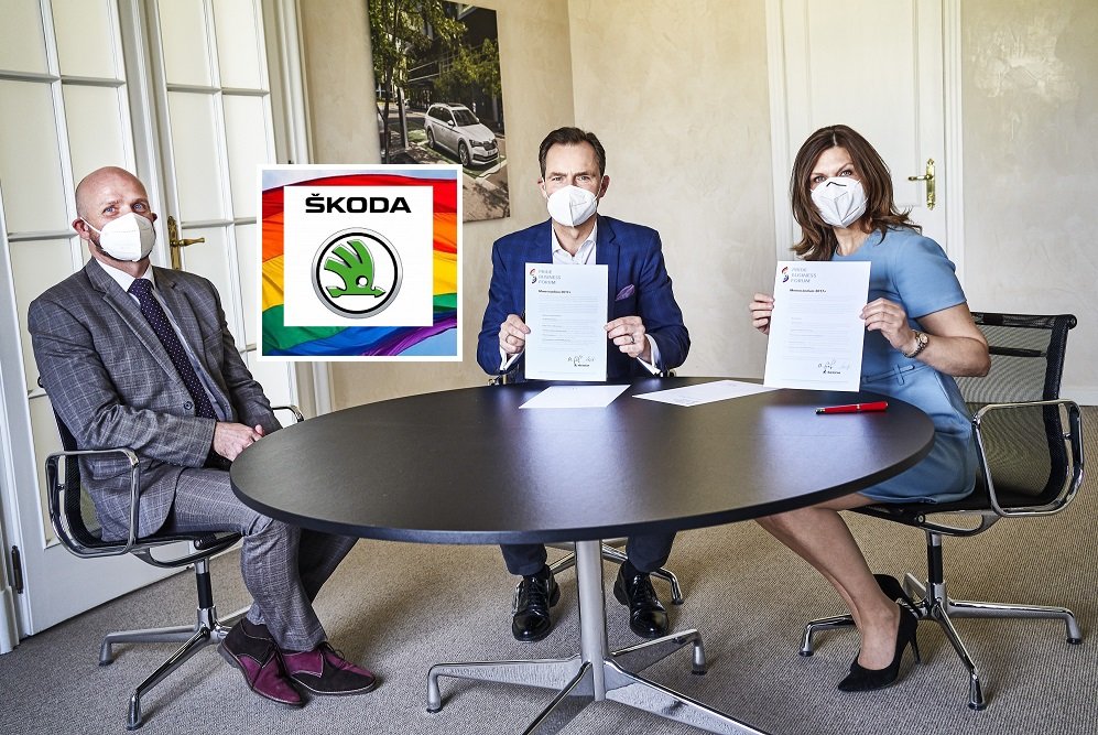 Škoda considera importantísimo promover la diversidad LGBT+ en el trabajo... o sea, es una buena discípula del NOM