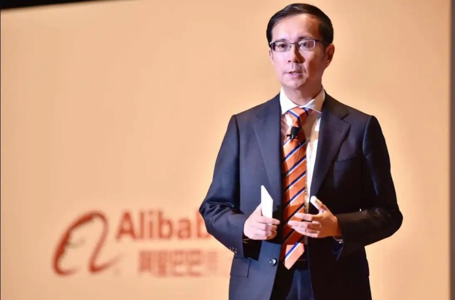 Daniel Zhang seguirá liderando Alibaba Group, ahora como sociedad de cartera, y también estará al frente del negocio de Inteligencia en la Nube, cuando se produzca la escisión en seis compañías