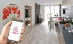 Airbnb se defiende ante las críticas del sector turístico español y asegura que ayudó a generar 130.000 empleos, en 2023