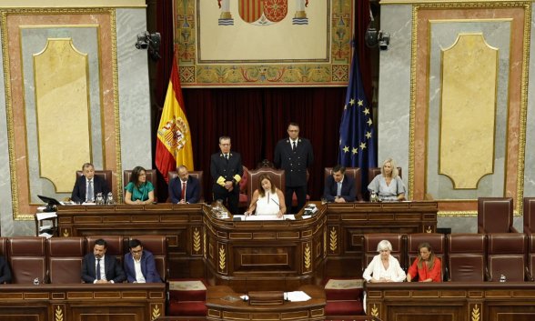 La nueva Mesa del Congreso que preside Francina Armengol y en la que no hay sitio para Vox