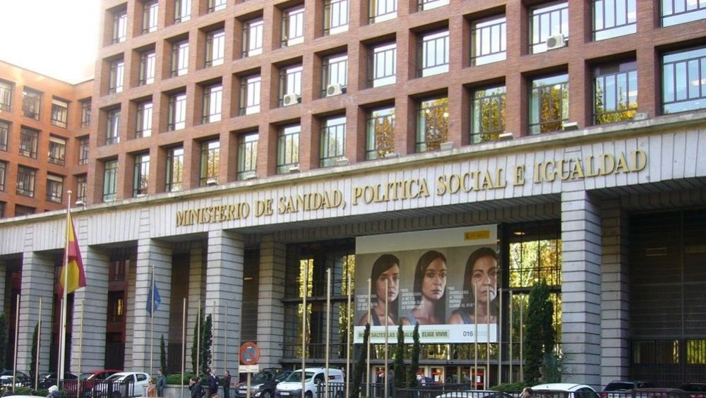 Fachada del Ministerio de Sanidad, Servicios Sociales e Igualdad que dirige Dolors Montserrat. 